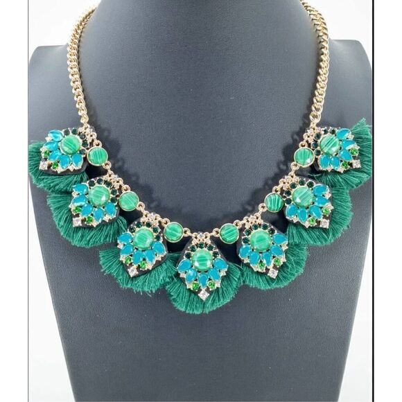 INC international concepts NEW green tassel necklace with gold tone chain - Picture 1 of 9